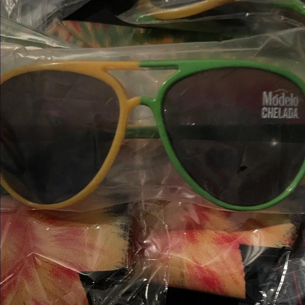 Modelo party bundle - Picture 4 of 4